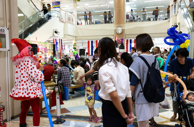 イベントを訪れたたくさんのお客様