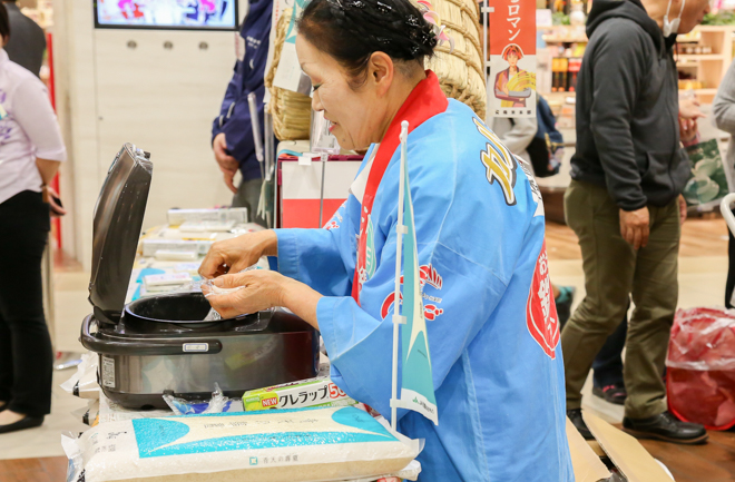 物産展の様子