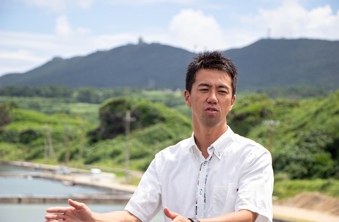 久米島総合開発の深澤弘晶さん