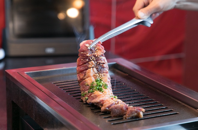 お肉と焼き網